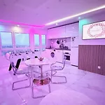 Beautiful Two Bedroom Apartment In Paris With Parking